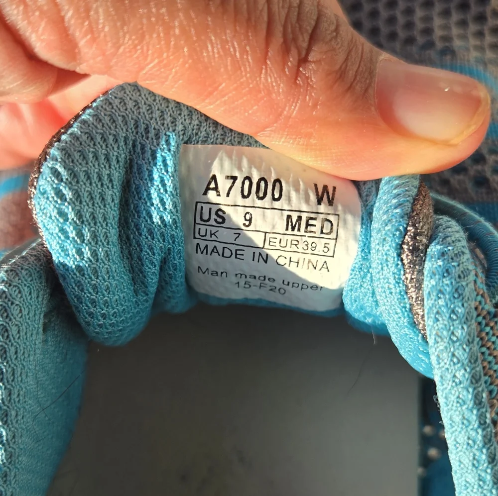 Apex Teal and Gray Sneakers‎